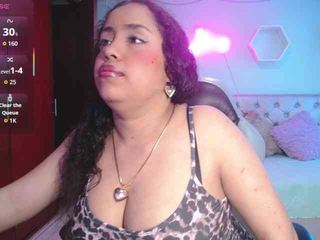 cristal-horny19 webcam