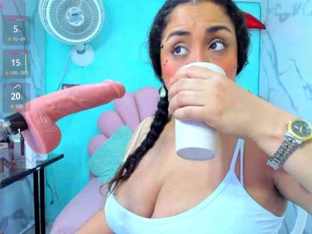cristal-horny19 webcam