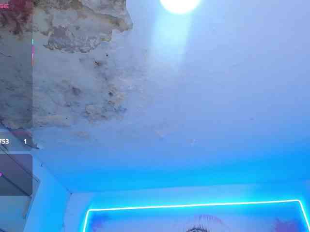 cristal-horny19 webcam