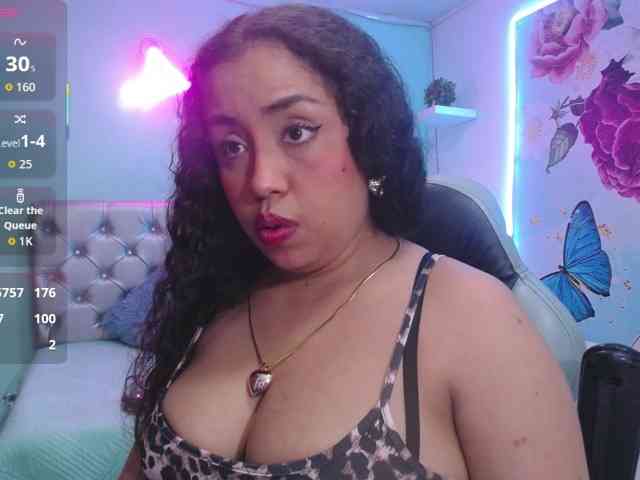cristal-horny19 webcam