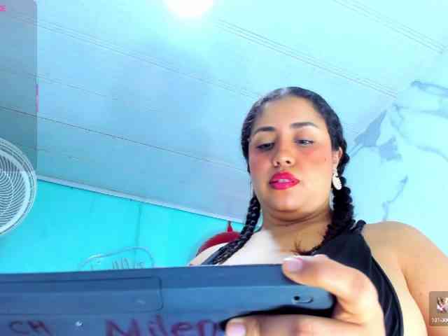 cristal-horny19 webcam