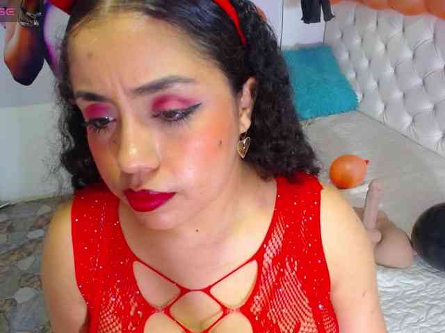 cristal-horny19 cristal-horny19