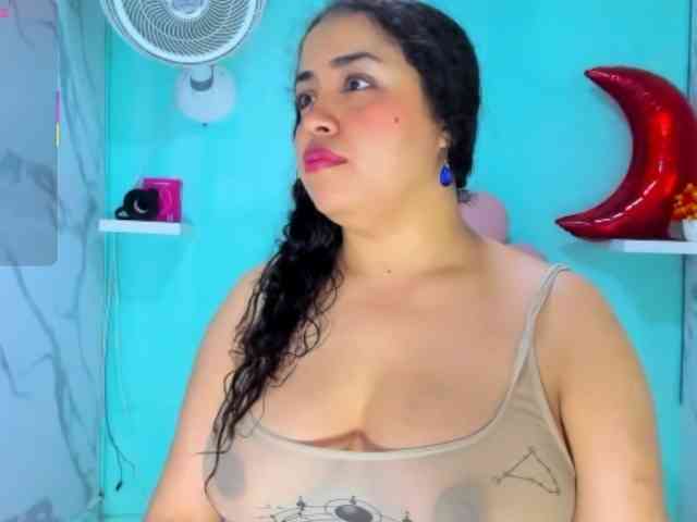 cristal-horny19 webcam
