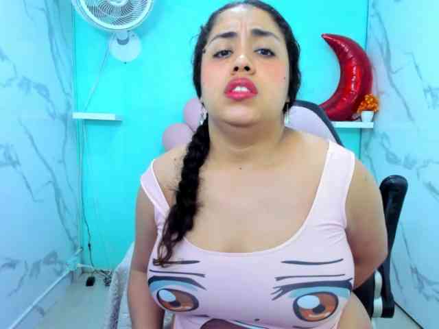 cristal-horny19 webcam
