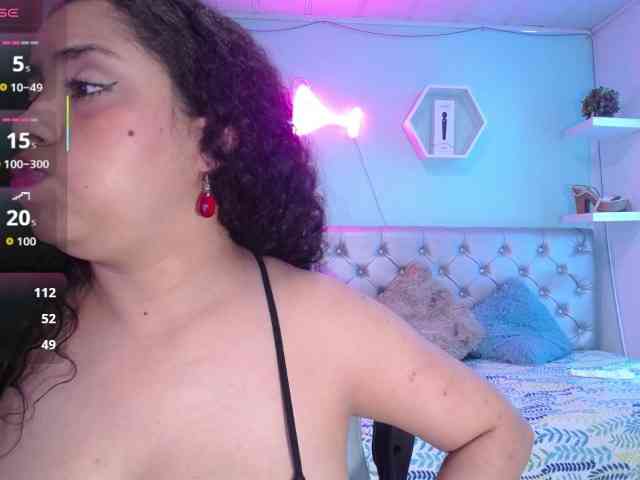 cristal-horny19