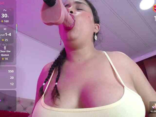 cristal-horny19