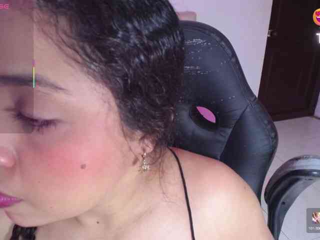 cristal-horny19 webcam