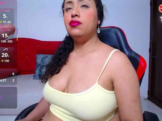 cristal-horny19 webcam