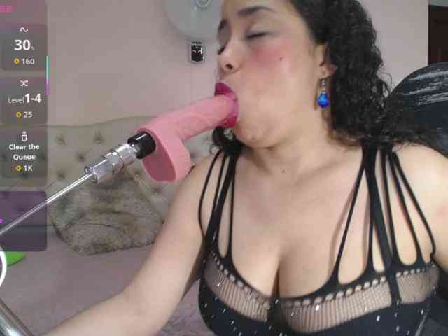 chatroom porn Cristal-horny19