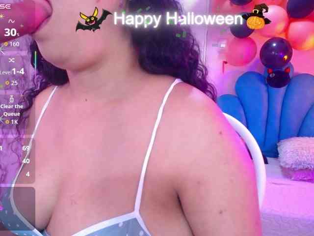 cristal-horny19