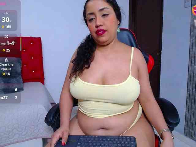 cristal-horny19 webcam