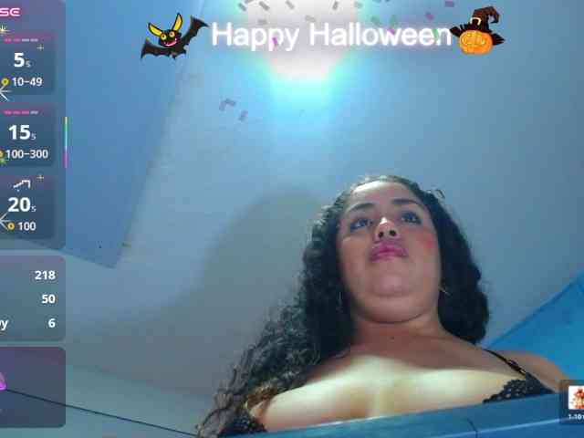 cristal-horny19