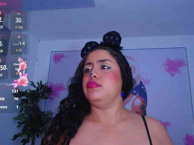 cristal-horny19 cristal-horny19