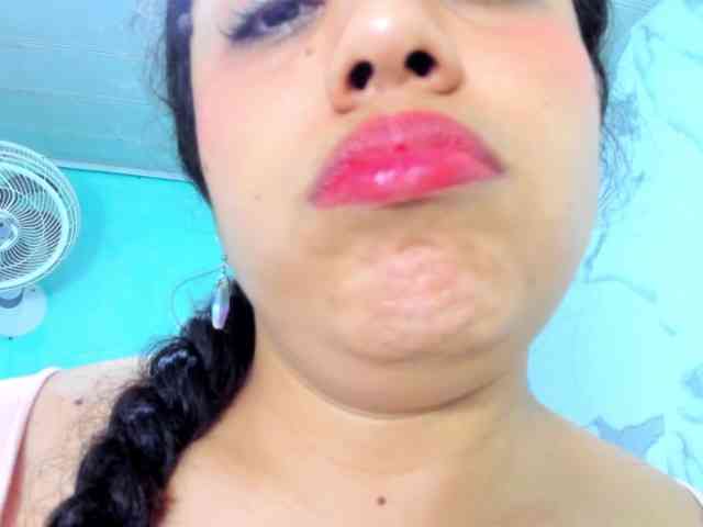 cristal-horny19 webcam