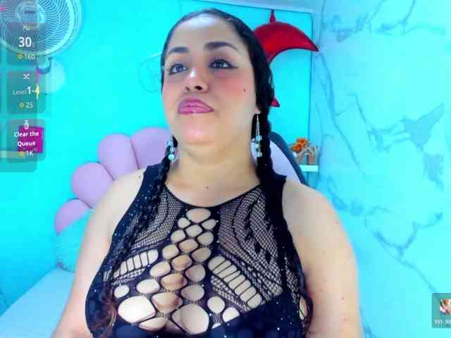cristal-horny19 webcam