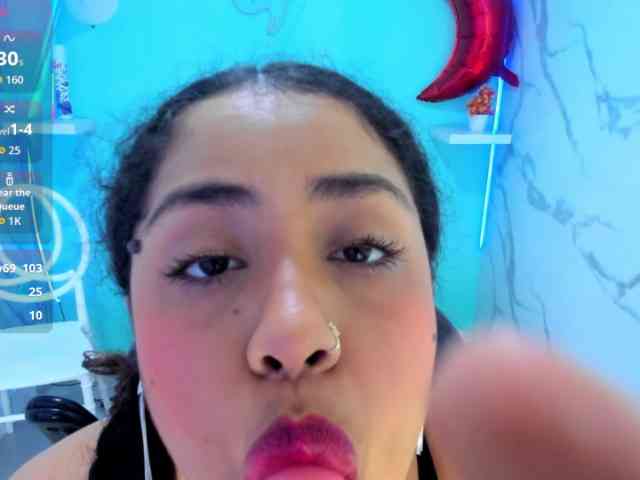 cristal-horny19 webcam