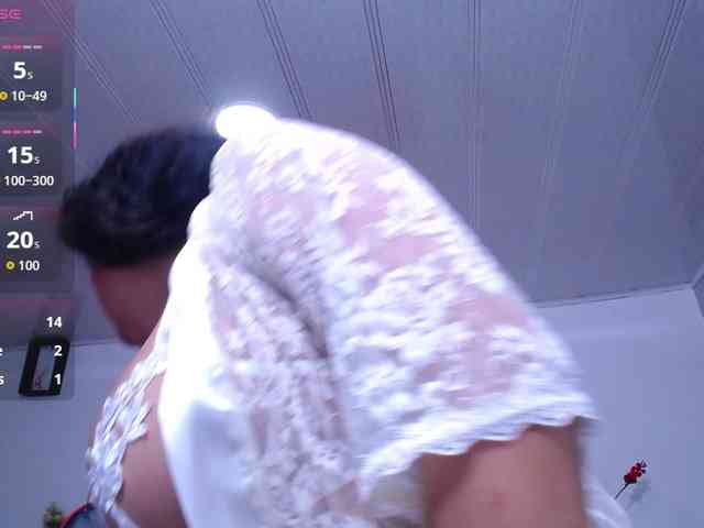 cristal-horny19