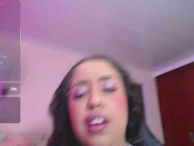cristal-horny19 webcam