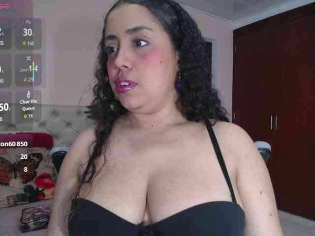 cristal-horny19 cristal-horny19