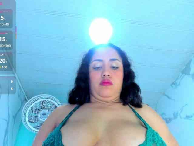 cristal-horny19 webcam
