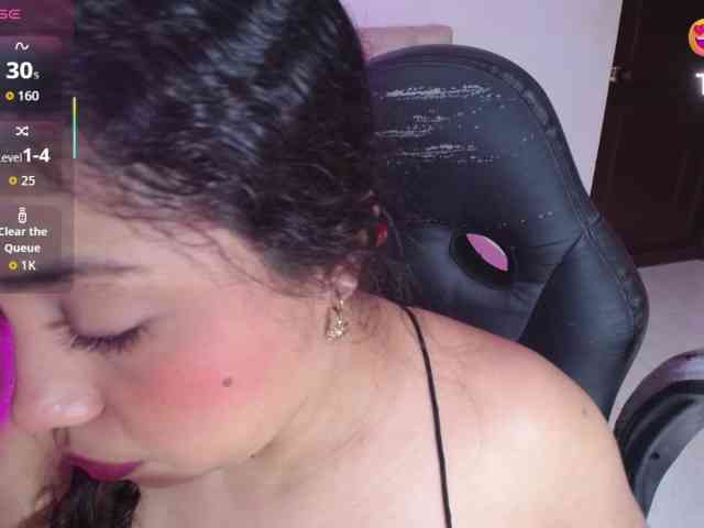 cristal-horny19 webcam
