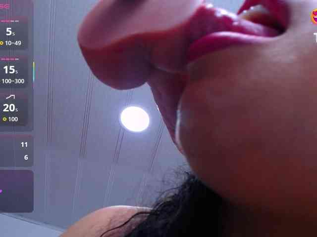 cristal-horny19 webcam