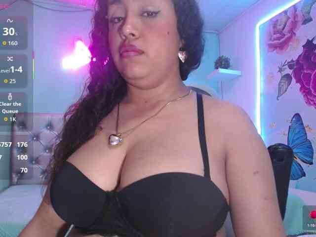 cristal-horny19 webcam