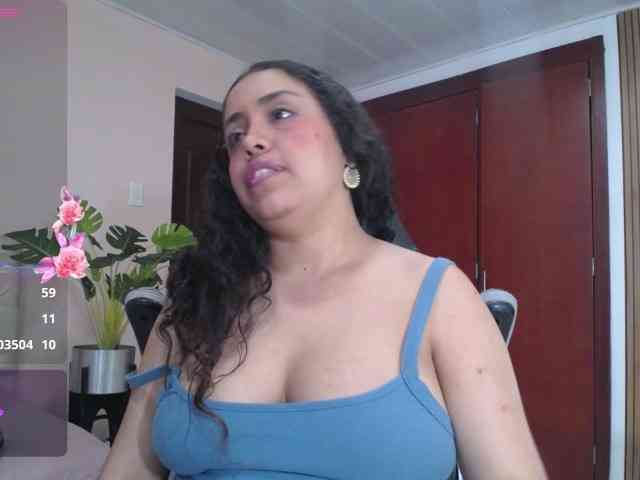 cristal-horny19 webcam
