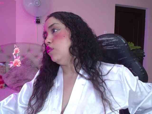 cristal-horny19 webcam