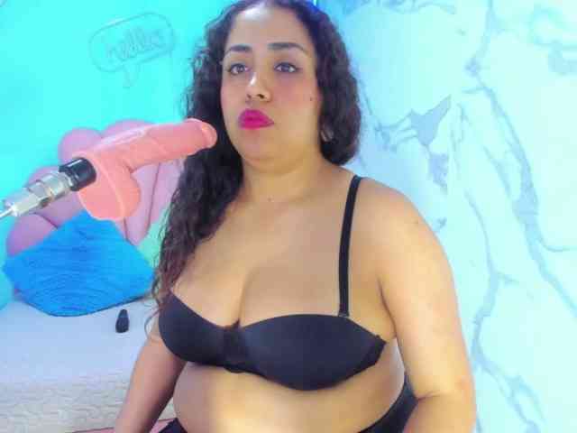 cristal-horny19 webcam