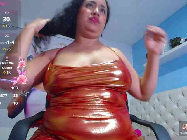 cristal-horny19 cristal-horny19