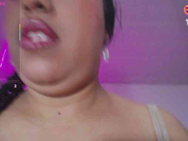 cristal-horny19
