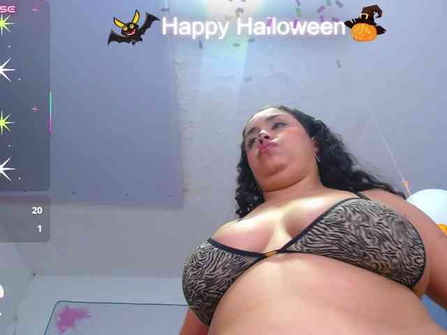 cristal-horny19