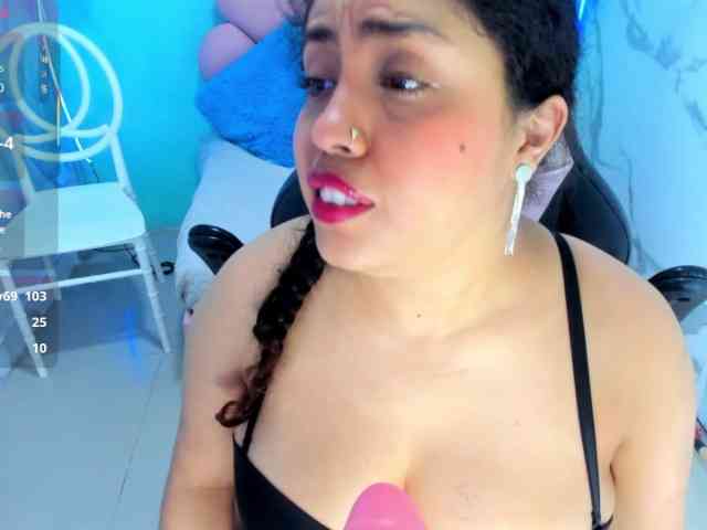cristal-horny19 webcam
