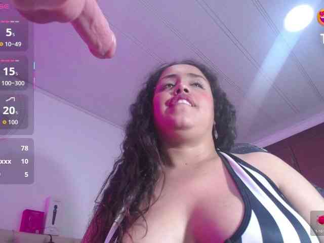 cristal-horny19