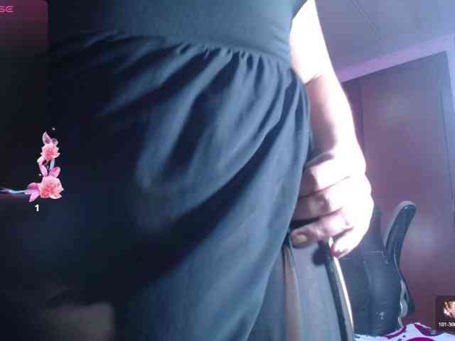 cristal-horny19 webcam