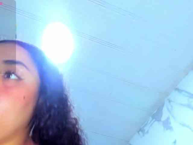 cristal-horny19 webcam