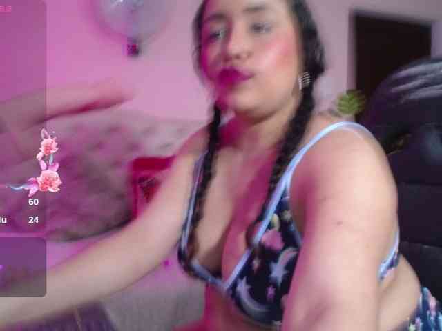 cristal-horny19