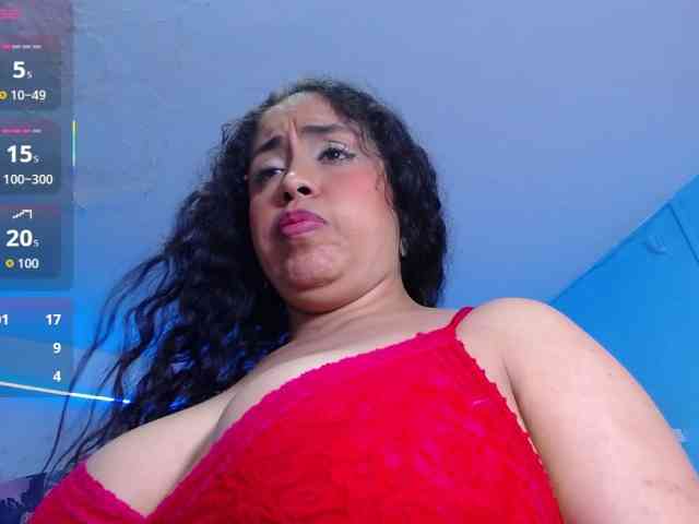 cristal-horny19 webcam