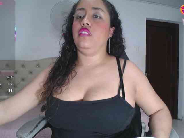 cristal-horny19 webcam