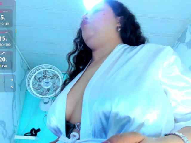 cristal-horny19 webcam