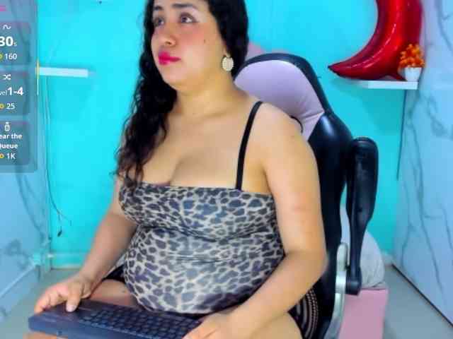 cristal-horny19 webcam