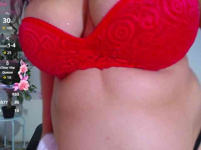 cristal-horny19