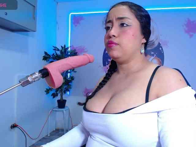 cristal-horny19 webcam