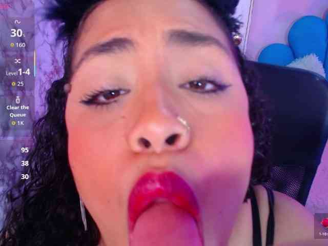 cristal-horny19