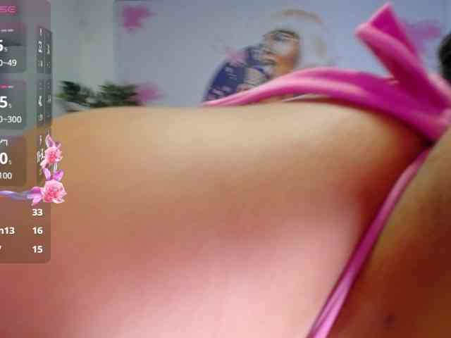 cristal-horny19