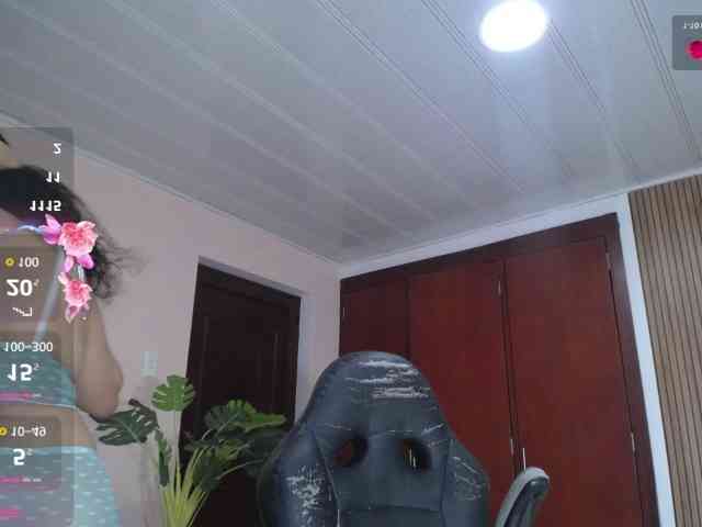 cristal-horny19 webcam