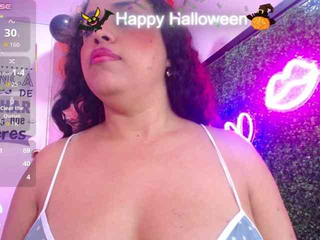 cristal-horny19
