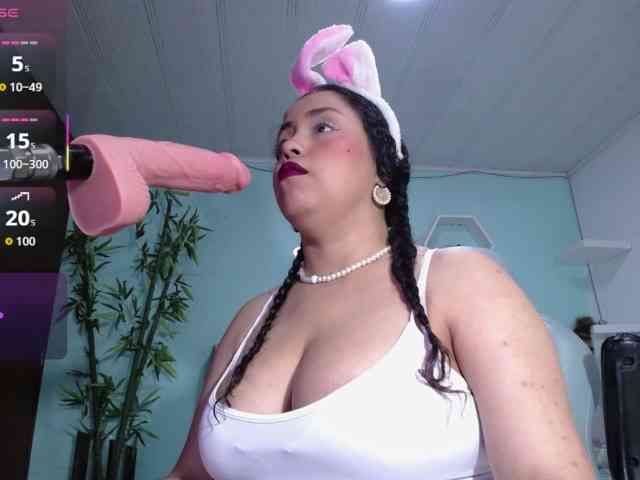 cristal-horny19 webcam