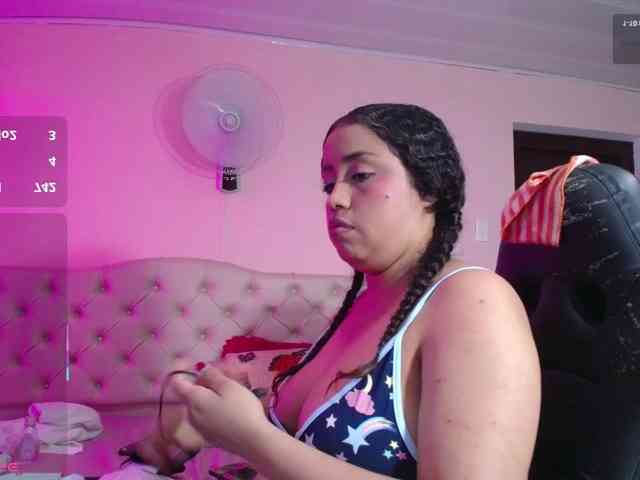 cristal-horny19